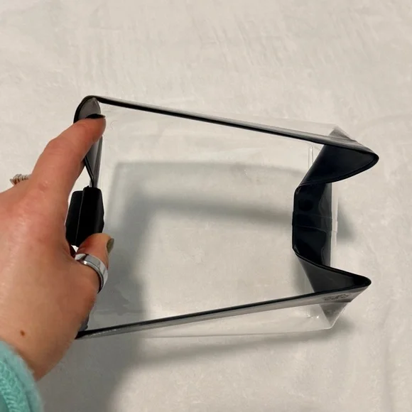 Cadence Parcel Toiletry bag size medium clear black wipes clean like new - Picture 3 of 3